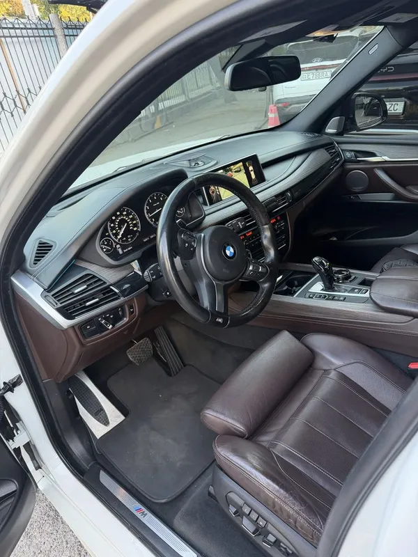 BMW X5 - 4.4 litr 6 BMW X5 - 4.4 litr 6