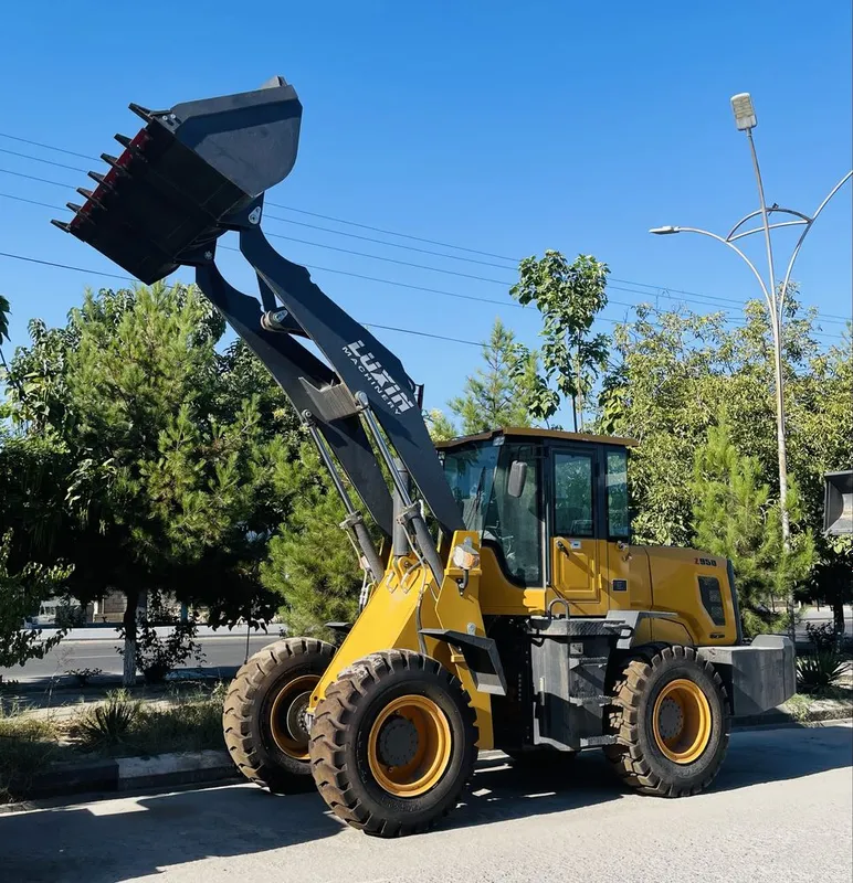 Фрунталний погрузчик 1,8 куб 4 Фрунталний погрузчик 1,8 куб 4