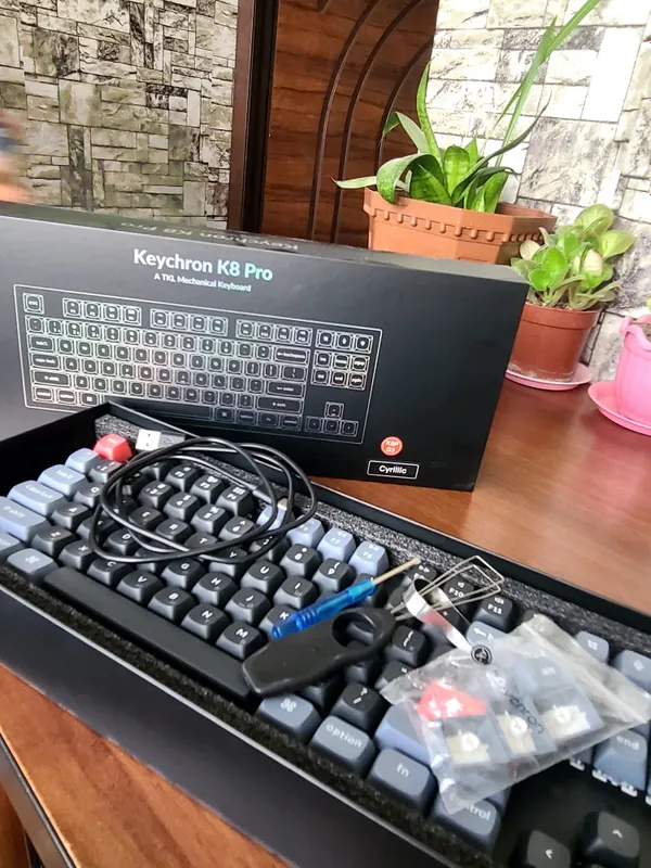 Keychron K8 pro yangi holatda 1 Keychron K8 pro yangi holatda 1