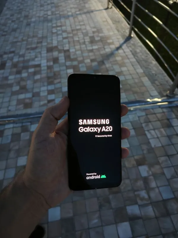 Samsung A20 32/3 Samsung A20 32/3
