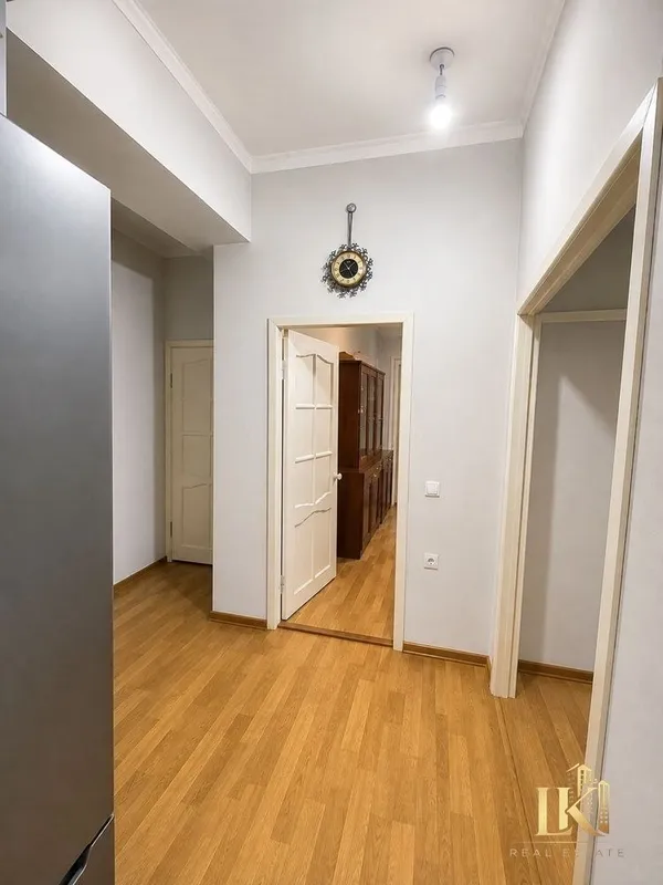 Karat Stroy kompaniyasidan yangi qurilgan uyda 3 xonali kvartira 4 Karat Stroy kompaniyasidan yangi qurilgan uyda 3 xonali kvartira 4
