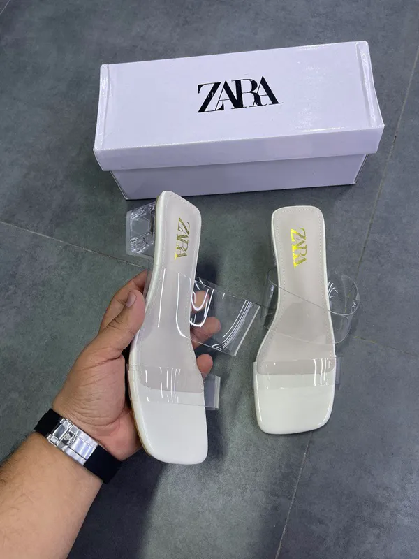 ZARA KAROBKA bosonojki 3