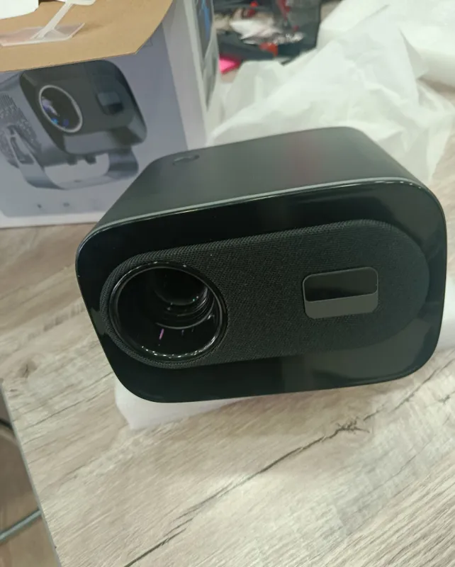 Proektor A 10+ android 13 smart 2 Proektor A 10+ android 13 smart 2