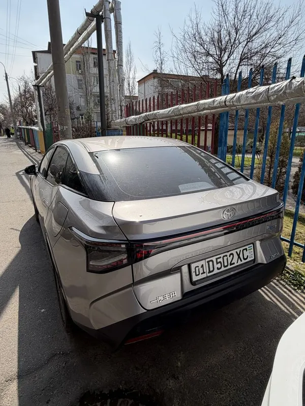 Срочно… Tayota bz3 2024 yil, 7000 km yurgan, novvot rang, 100% elektr — фото 1