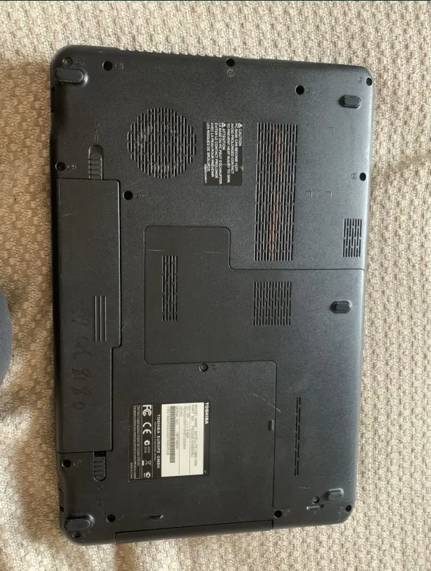 Продам ноутбук Toshiba — фото 1
