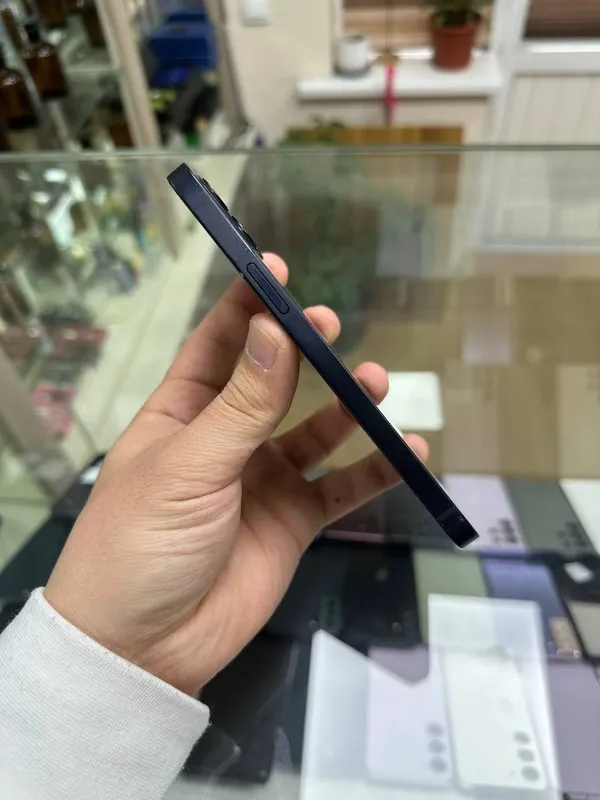iphone 12 128gb 78 radnoy 2 iphone 12 128gb 78 radnoy 2