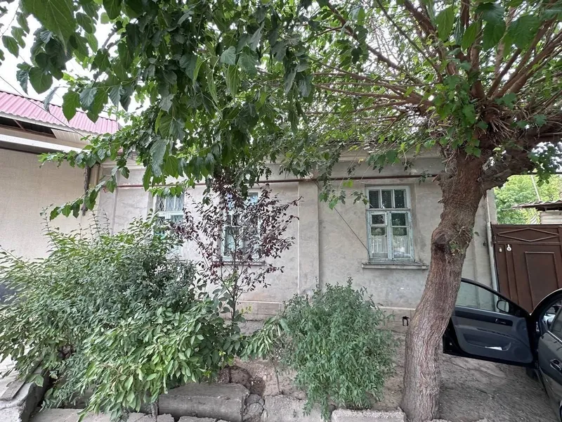 Продается участок под застройку 5,7 сотки