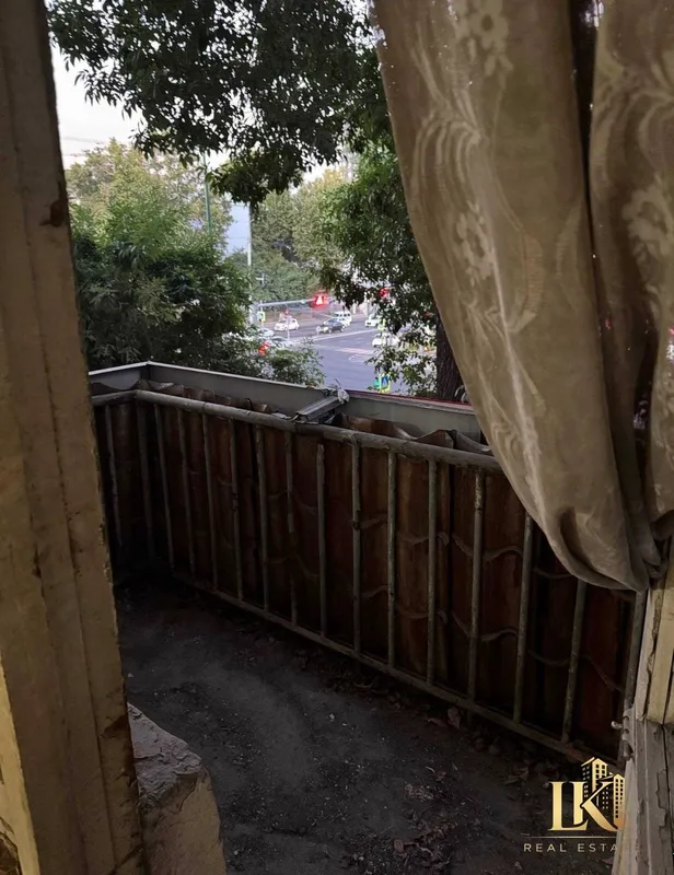 Keng 3 xonali kvartira sotiladi, 73 m², taʼmirsiz 5