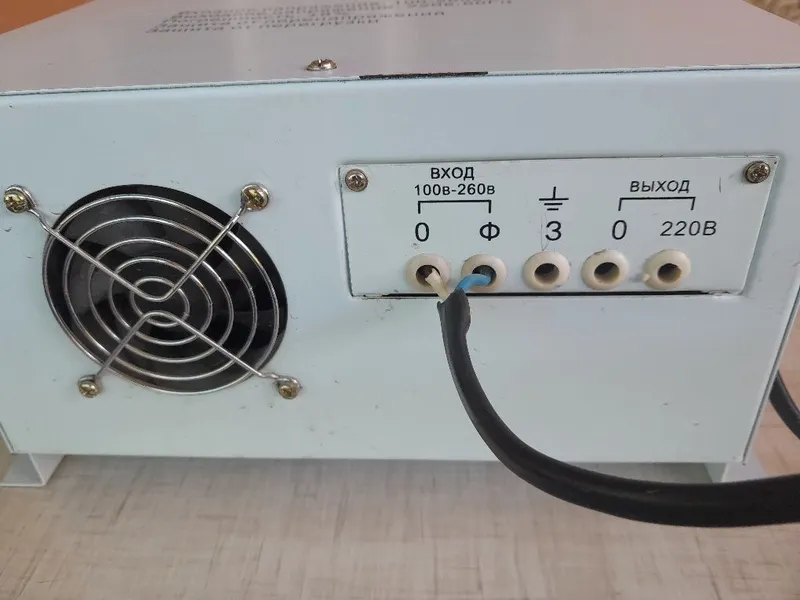 Стабилизатор Vitok-6000 продаеться 4