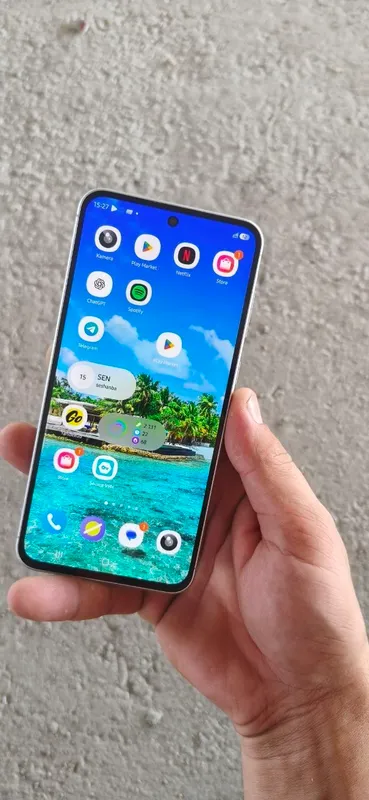 Samsung A56 1 Samsung A56 1
