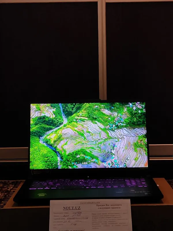 Noutbook Asus Tuf Gaming F17 240hz 1 Noutbook Asus Tuf Gaming F17 240hz 1