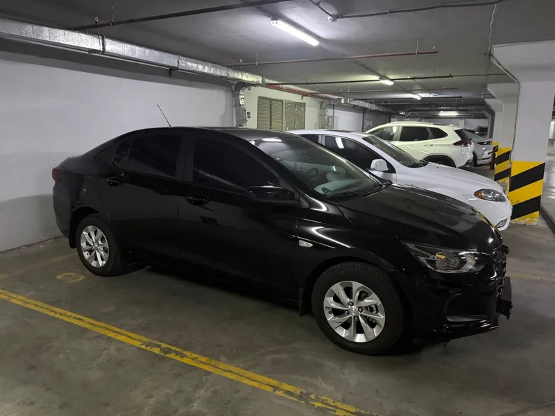 Chevrolet Onix LTZ AT 3