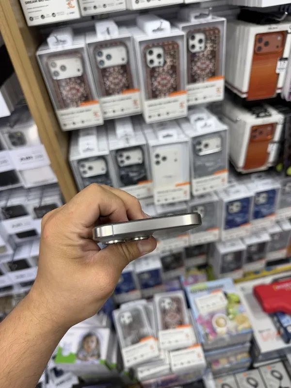 Iphone 16 pro max 256 tali 4 Iphone 16 pro max 256 tali 4