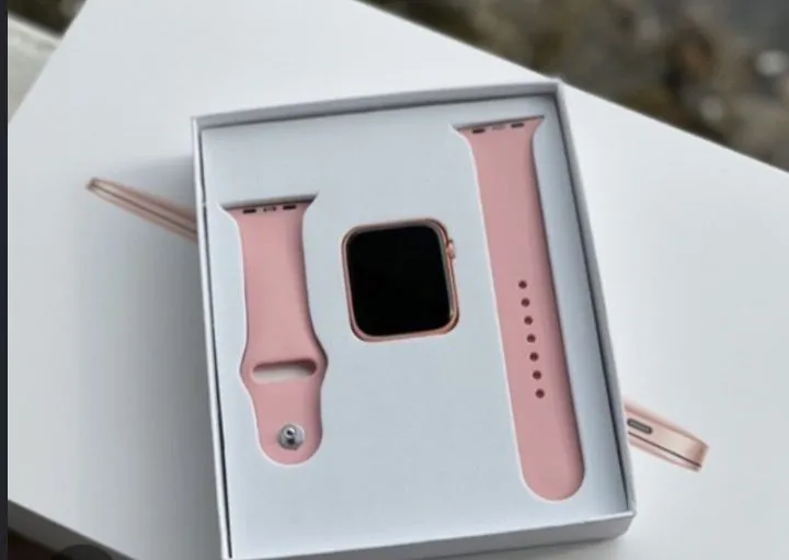 smart watch ⌚ цена договорная до 11 июля
