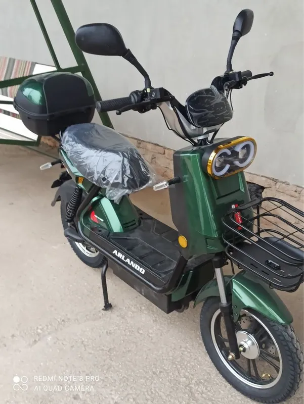 9l 984 Z939 Skuter sotiladi xiva