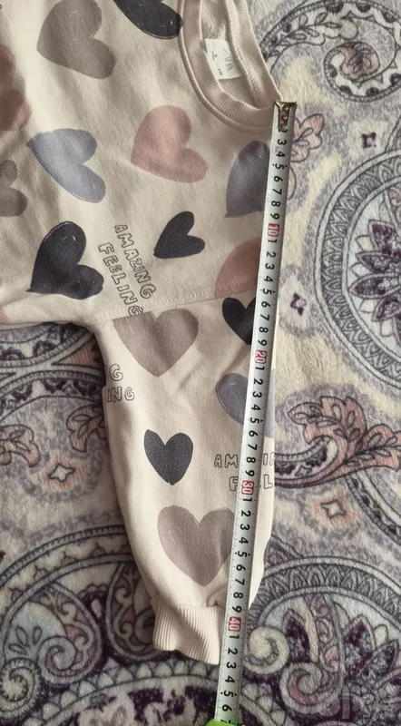 Qiz bola uchun Zara kostyumi, 110 o‘lcham 5 Qiz bola uchun Zara kostyumi, 110 o‘lcham 5