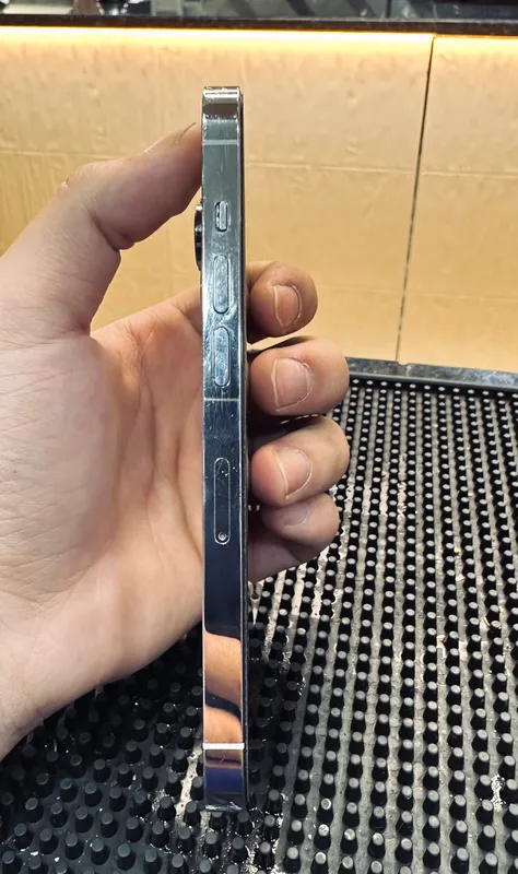 iPhone 14 Pro 5