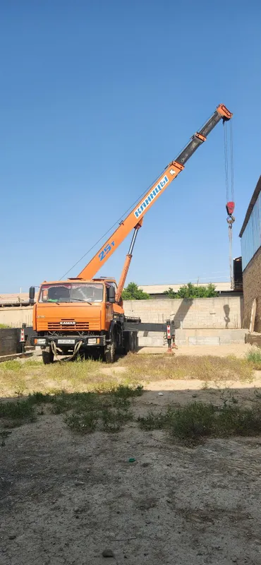 Kamaz kran sotiladi srochniy