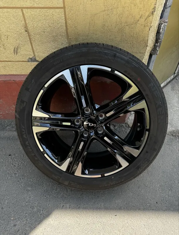 R18 Kia Gt line deska balon