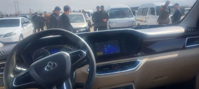 Changan V7 Miniven 2023 zo’r narxda ! 9 kishilik Srochna sotiladi ! — фото 4