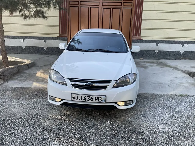 Chevrolet Gentra 1