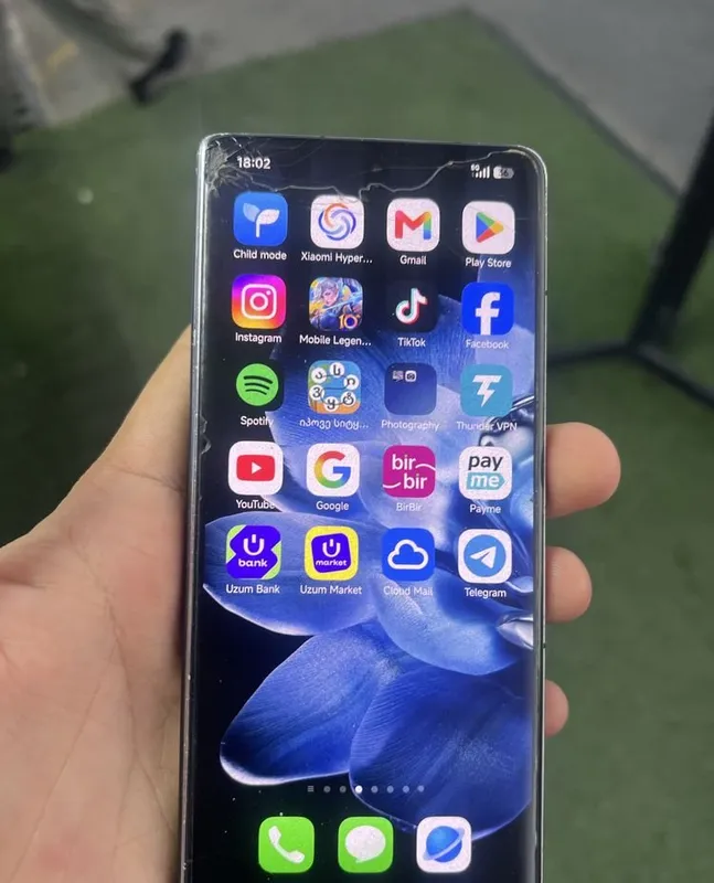 Xiaomi fold 4 pro 5 Xiaomi fold 4 pro 5