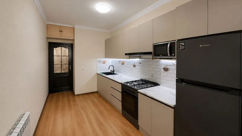 Qibray markazi 4 xonali 81 m² 76-seriya G'ishtli uy 69 000 $ 2 Qibray markazi 4 xonali 81 m² 76-seriya G'ishtli uy 69 000 $ 2