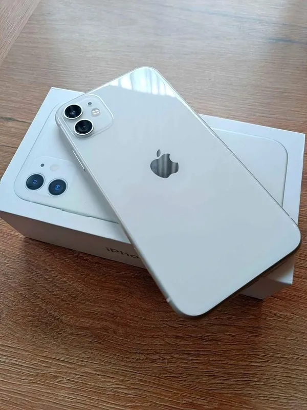 Apple 11 oq rangi Apple 11 oq rangi