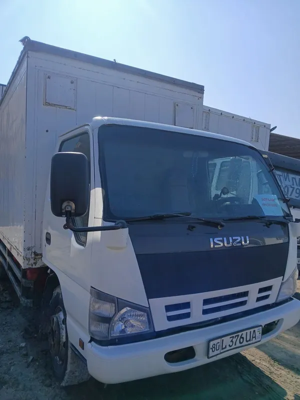 Isuzu NQR 71 PL 2014 — фото 1