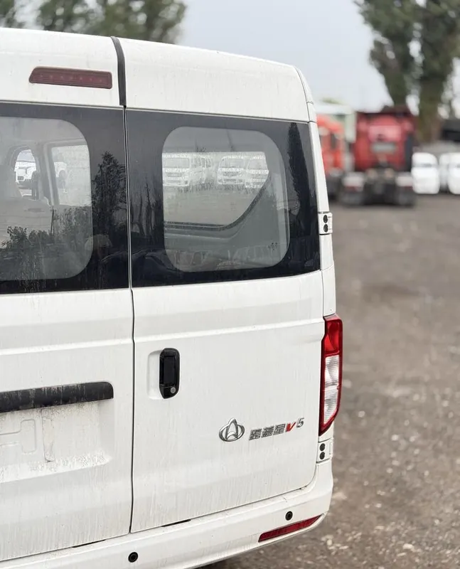 Changan V5 2025 года, оригинал 6–7 3 Changan V5 2025 года, оригинал 6–7 3