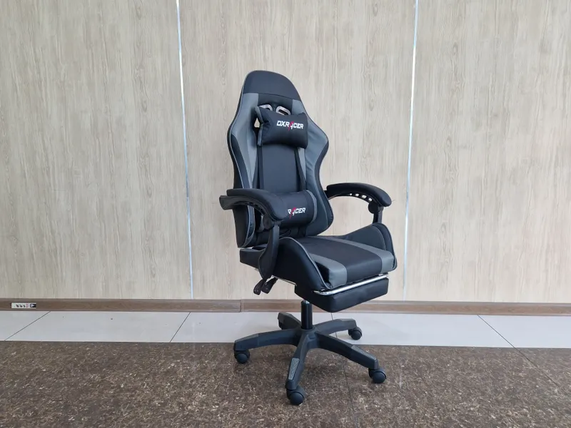 Игровое кресло DXRACER 5