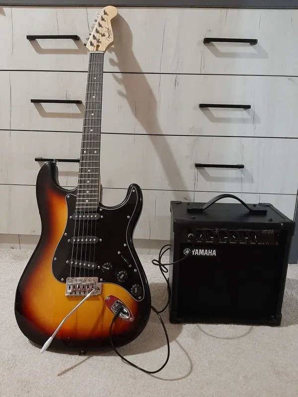 Продаётся НОВАЯ электрогитара + усилитель Yamaha в ОТЛИЧНОМ состоянии
