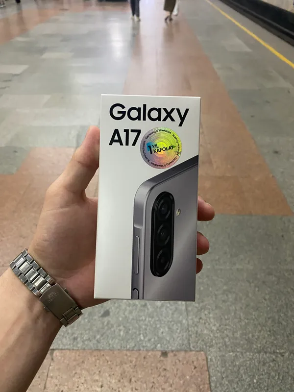 Samsung A17 (6/128) yangi pochka hali ochilmagan