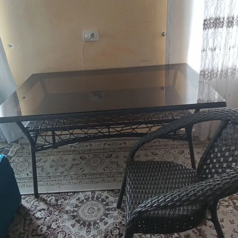 Ратан стол стуллари 6 та стуллари