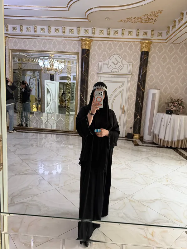 qora abaya