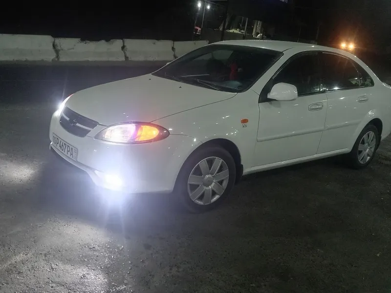 Lasetti 1.8 jentira qilinggan