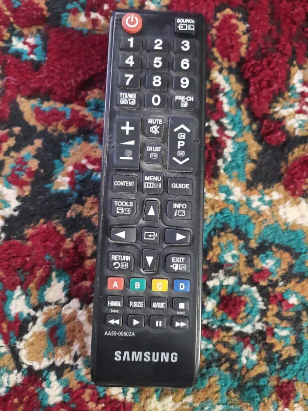 Телевизор сотилади 42 SAMSUNG 3