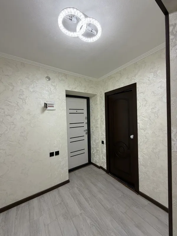 Продажа квартиры с евро-ремонтом, Охангарон шахар, 2-й микрорайон 2 Продажа квартиры с евро-ремонтом, Охангарон шахар, 2-й микрорайон 2