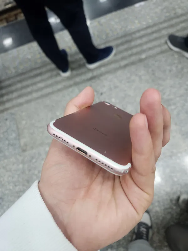 iPhone 7 5