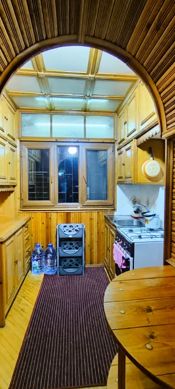 продается Срочно 2комн метро шахристон 3