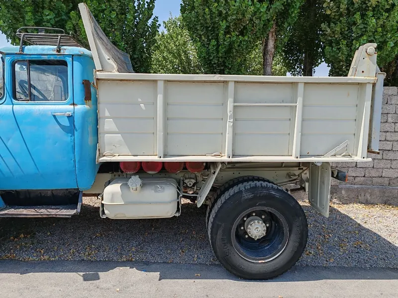 Zil Sotiladi 1992 Yil Metan Gaz — фото 1