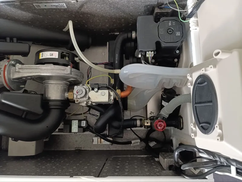 Remeha calenta 40kw sotiladi 4