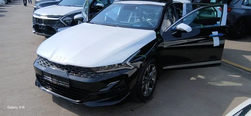 Kia K5 GT Line +