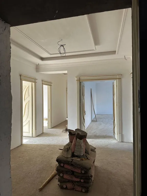 180 m², 4 xonali kvartira sotiladi, Mirobod tumani · ID 7238 4