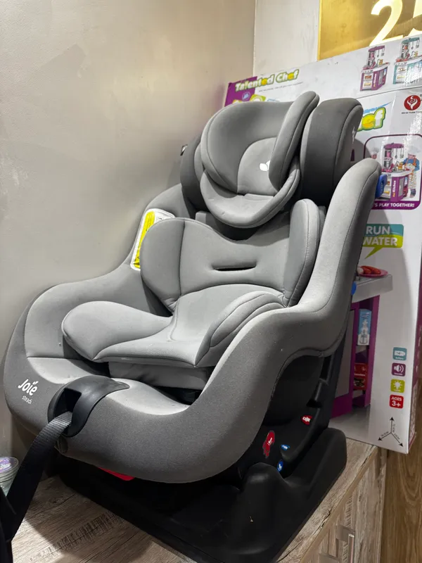 Joie bolalar avtomobil o‘rindig‘i, 0–18 kg, 5 yoshgacha 2