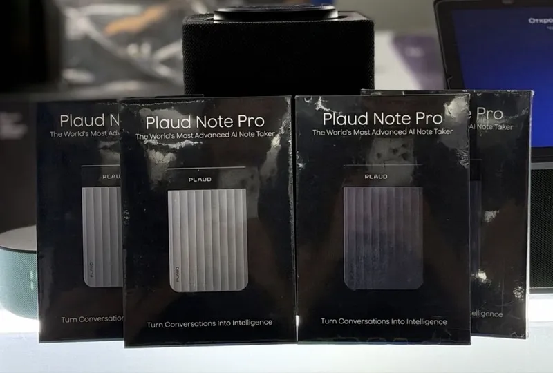 Plaud note pro AI диктафон
