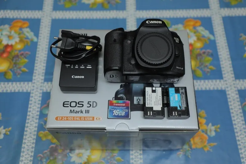 Canon 5D mark3 BODY sotiladi. Holati zo'r