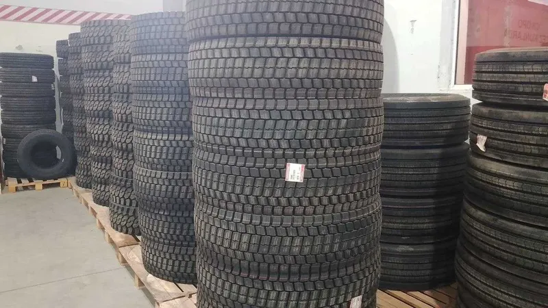 Оригинальные грузовые шины Bridgestone / ведущие / рулевые / прицепные — фото 4