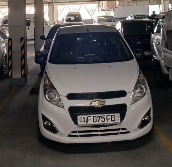 Chevrolet Spark 2-pozitsiya sotiladi. Kelishiladi. 3 Chevrolet Spark 2-pozitsiya sotiladi. Kelishiladi. 3