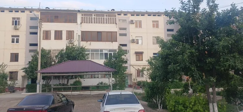 Kvartira sotiladi